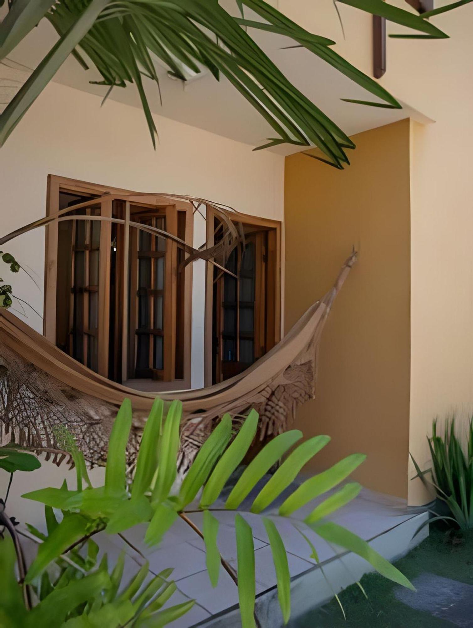 Em Frente A Praia De Taperapuan; Piscina; 1 Quarto; Wifi 300 Mbs; Estacionamento Gratuito 1 Veiculo Πόρτο Σεγκούρο Εξωτερικό φωτογραφία