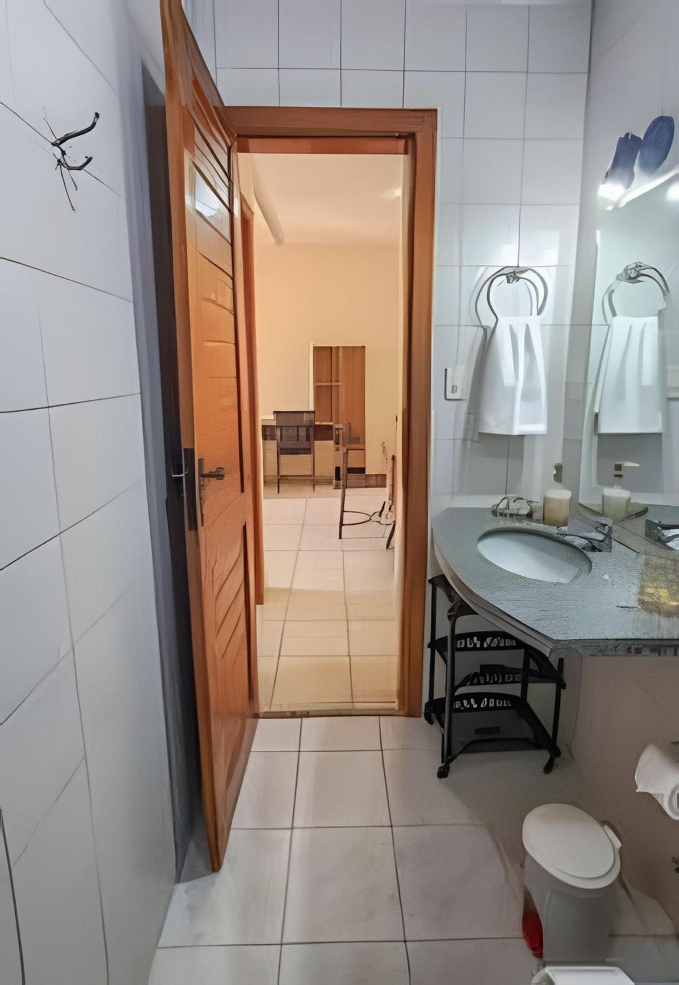 Em Frente A Praia De Taperapuan; Piscina; 1 Quarto; Wifi 300 Mbs; Estacionamento Gratuito 1 Veiculo Πόρτο Σεγκούρο Εξωτερικό φωτογραφία